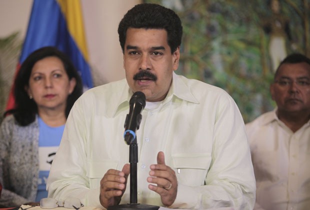 Maduro fala sobre Chávez após retornar de Cuba nesta sexta-feira (25) (Foto: Reuters)
