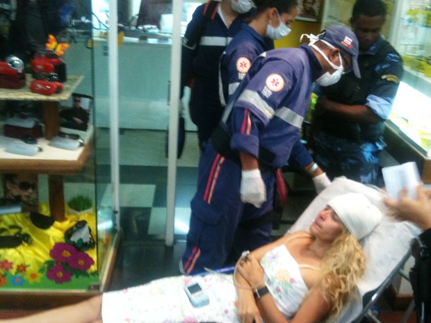 Homem tenta matar ex-mulher em shopping de Feira de Santana, na BA (Foto: Divulgação/Acorda Cidade)