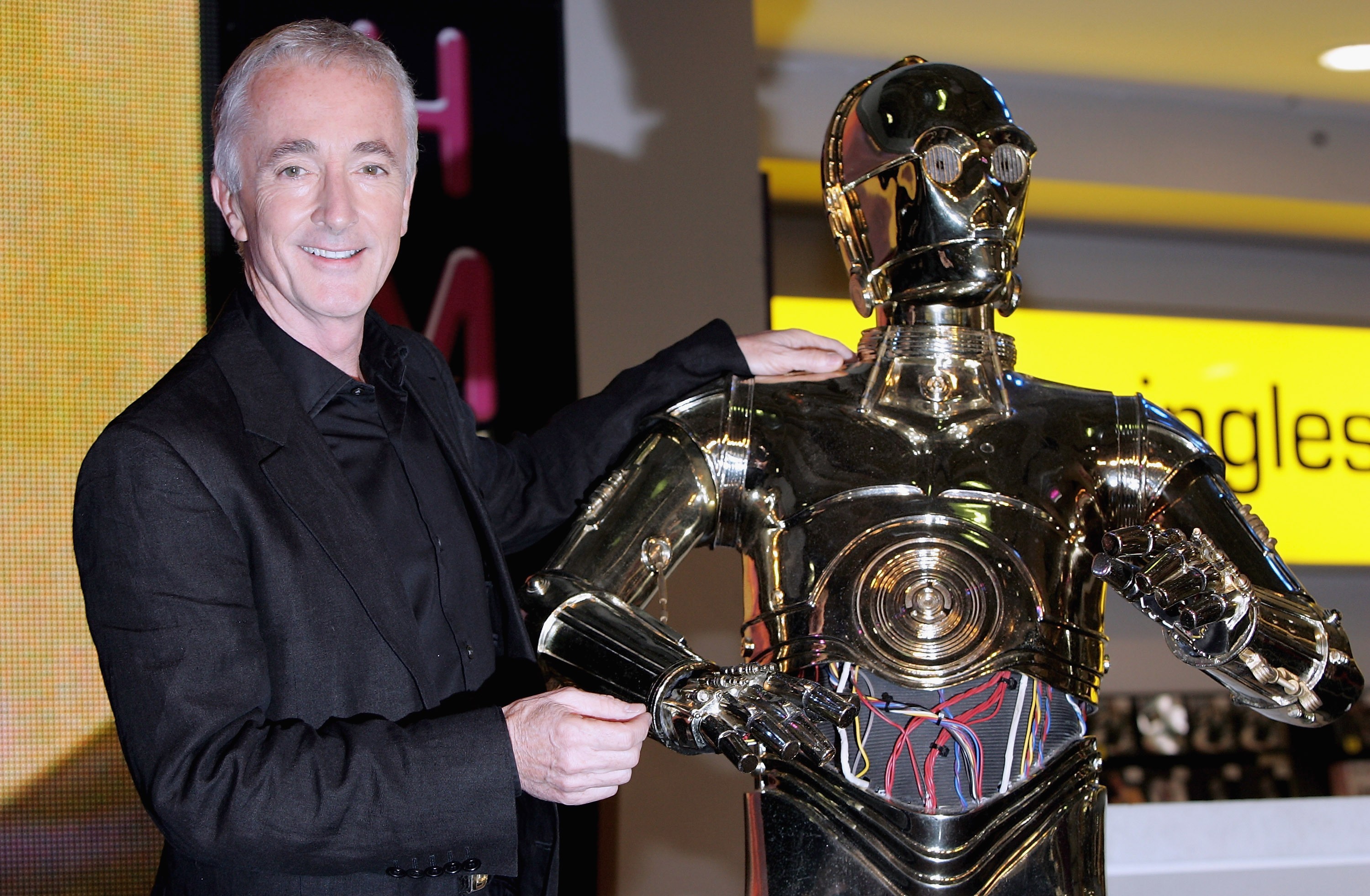 Anthony Daniels, o robô C-3PO, afirma que 'Star Wars: Episódio VII' será a melhor sequência da franquia (Foto: Getty Images)