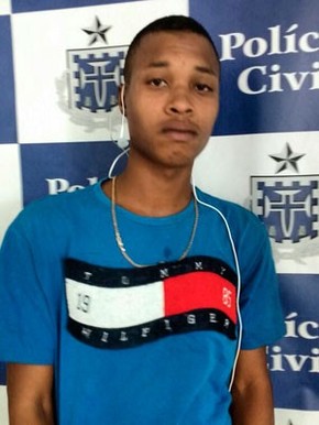 Andrei Jesus dos Santos, de 22 anos, foi preso junto com um adolescente (Foto: Divulgação/Polícia Civil)