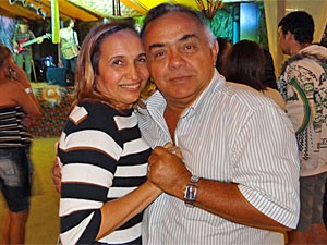 Justo e Alda Ferraz foram curtir a festa junina em Arcoverde (Foto: Katherine Coutinho/G1)