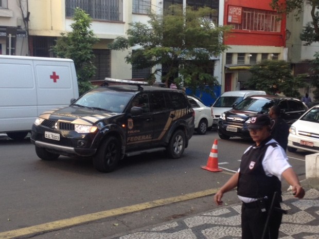 Ricardo Pessoa chega à sede do TRE para depor (Foto: Tatiana Santiago/G1)