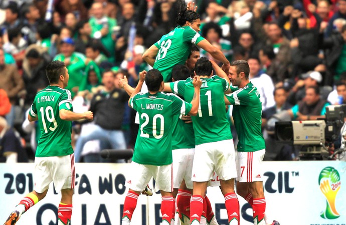 Comemoração do México contra a Nova Zelândia (Foto: Agência Reuters) Comemoração do México contra a Nova Zelândia (Foto: Agência Reuters)
