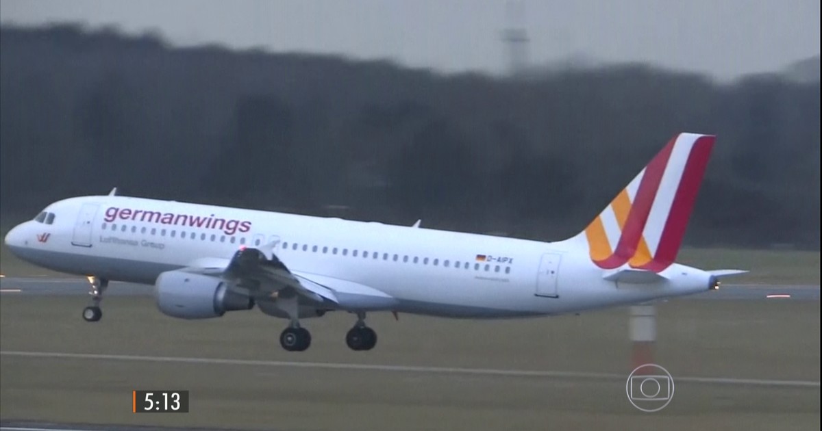 Hora 1 - Equipes retomam as buscas pelas vítimas do Airbus ...