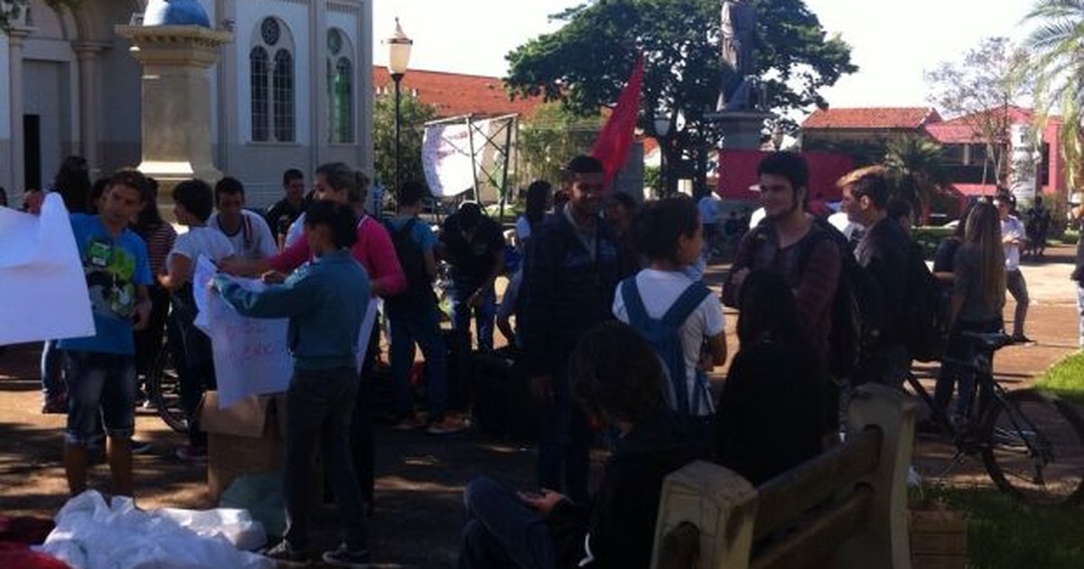 G Estudantes Apoiam Greve Dos Professores Estaduais Em Assis Not Cias Em Bauru E Mar Lia