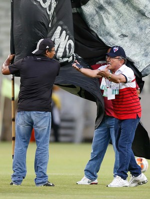 Ceará x Fortaleza Campeonato Cearense Arena Castelão Jorge Mota torcedor (Foto: JL Rosa/Agência Diário)