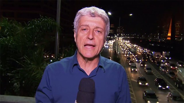 Caco Barcellos está de volta em mais uma temporada do Profissão Repórter (Foto: Reprodução/Rede Globo)
