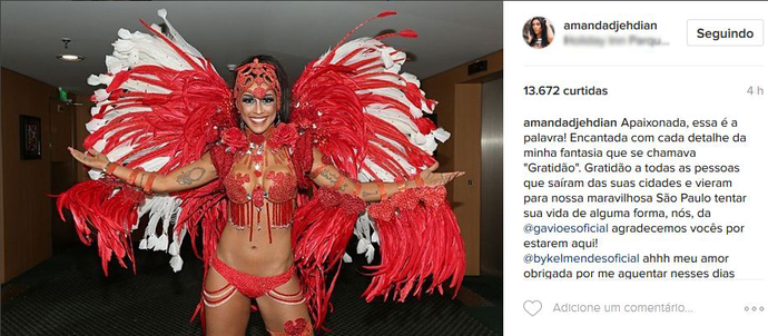 Amanda Djehdian desfilam no Carnaval de São Paulo (Foto: Instagram @amandadjehdian)