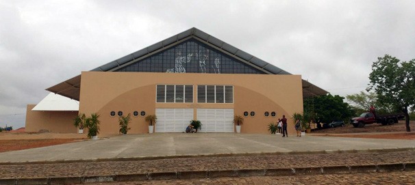 Nova casa de oração da cidade de Santa Cruz dos Milagres (Foto: Rede Clube)