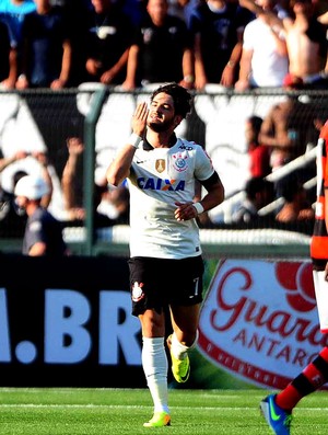 Alexandre Pato corinthians gol Flamengo (Foto: Marcos Ribolli / Globoesporte.com)
