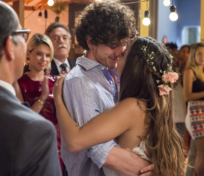 Casamento de Luana e Cesário promete fortes emoções (Foto: Globo/Estevam Avellar)