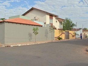 Crianca De 5 Anos Morre Afogada Em Piscina Na Casa De Vizinha Em Cuiaba Mato Grosso G1