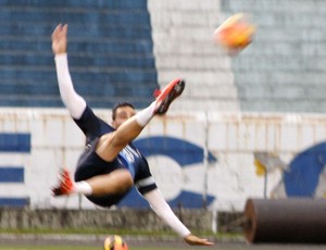 Remi, zagueiro da França (Foto: Diego Guichard / GLOBOESPORTE.COM)