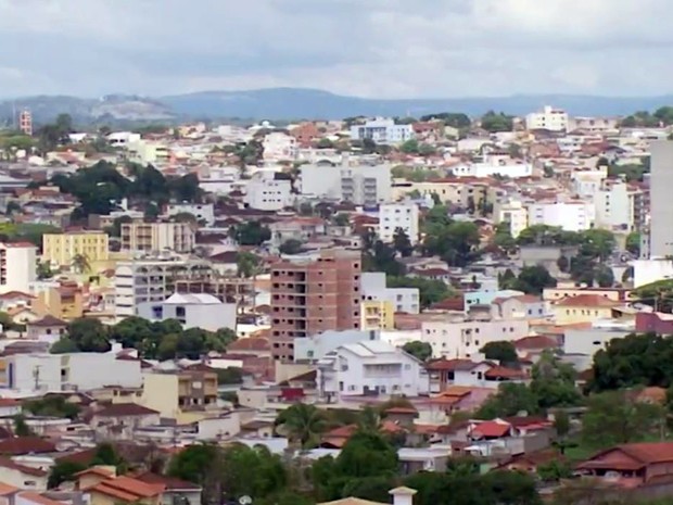 Passos foi a cidade com o maior saldo de contratações no setor industrial do Sul de Minas nos 10 primeiros meses de 2016, segundo o Caged (Foto: Arquivo/EPTV) Passos foi a cidade com o maior saldo de contratações no setor industrial do Sul de Minas nos 10 primeiros meses de 2016, segundo o Caged (Foto: Arquivo/EPTV)