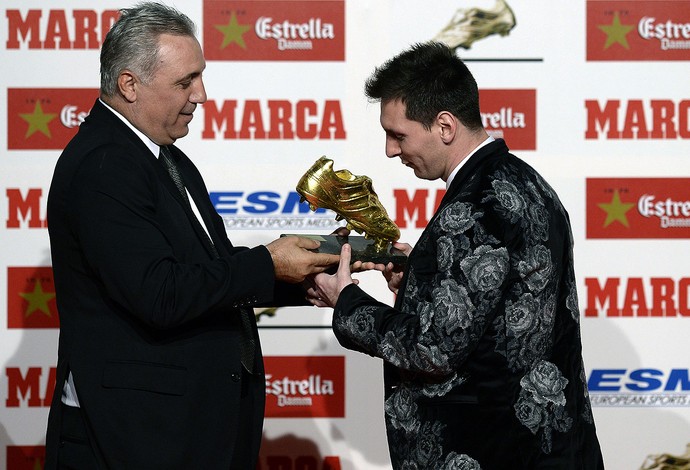 Messi prêmio chuteira de ouro Marca (Foto: AFP)