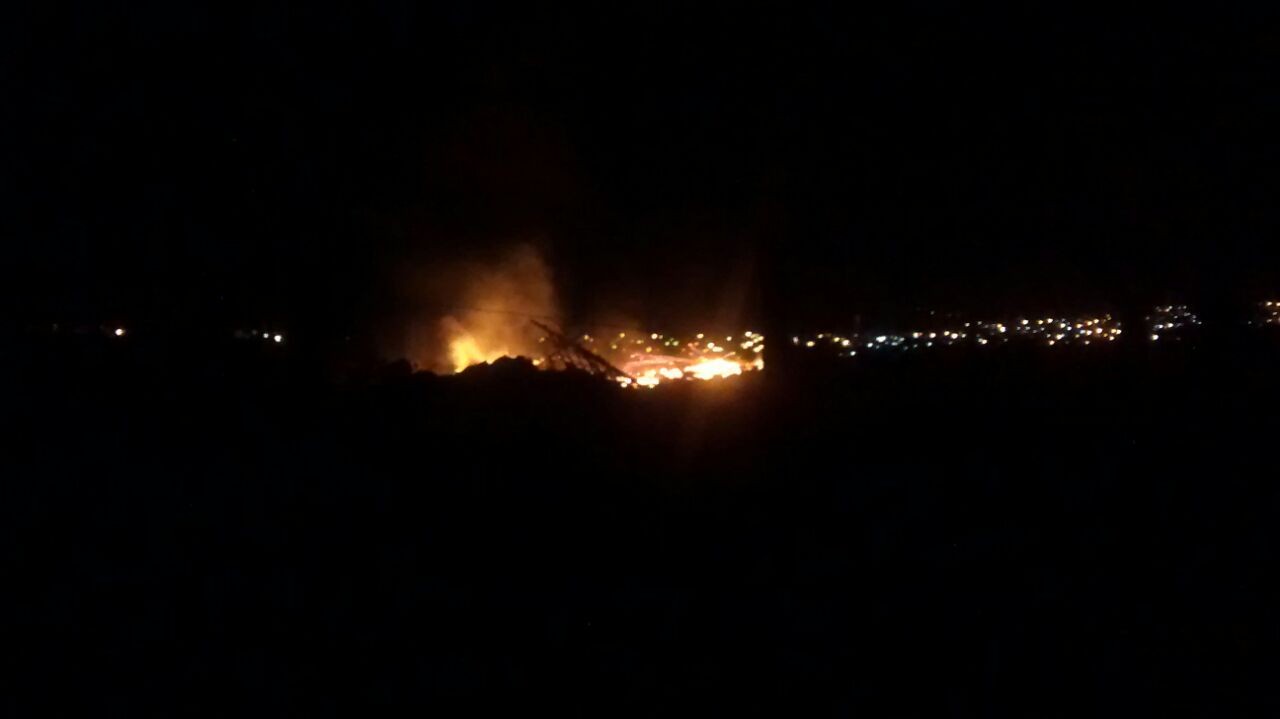Fábrica de fogos de artifício explode e fica totalmente destruída em Cupira, Pernambuco (Foto: Adriano Silva/ Blog Mouse da Notícia)