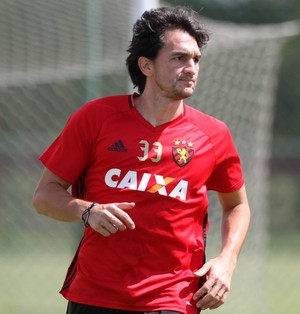 Matheus Ferraz Sport (Foto: Aldo Carneiro/Pernambuco Press)