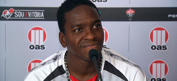 marcelo nicacio, atacante do vitoria (Foto: Imagens/TV Bahia) marcelo nicacio, atacante do vitoria (Foto: Imagens/TV Bahia)