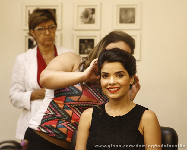 A atriz estreou na TV Globo como a cabocla Zuca (Foto: Inácio Moares / TV Globo)