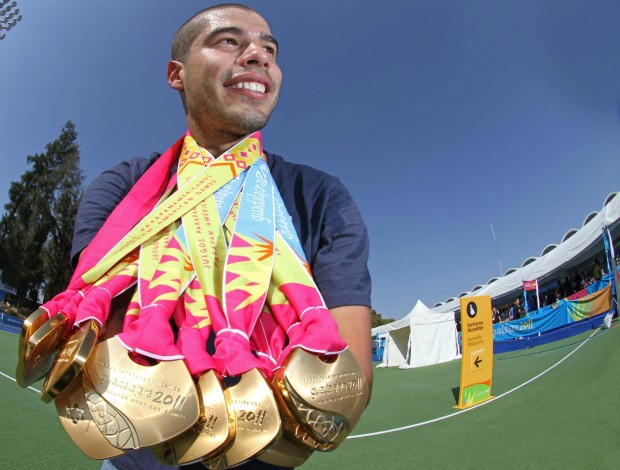 parapan Daniel Dias com as 11 medalhas de ouro (Foto: Márcio Rodrigues / Fotocom)
