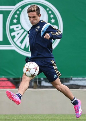 Allione aparece no BID e está liberado para enfrentar o Avaí nesta quarta