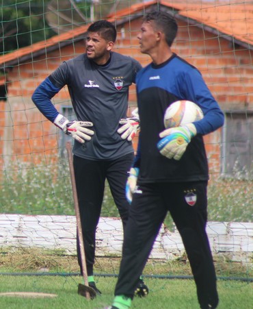 Leandro, goleiro River-PI (Foto: Stephanie Pacheco) Leandro, goleiro River-PI (Foto: Stephanie Pacheco)