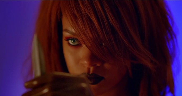 Rihanna Lan A Clipe Pol Mico Com Cenas De Nudez E Viol Ncia Not Cias Em M Sica