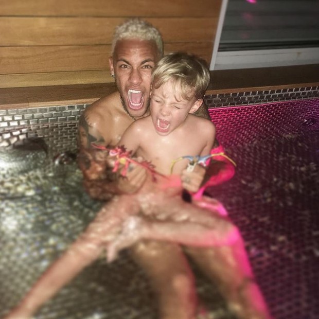 Neymar com o filho, Davi Lucca (Foto: Reprodução/Instagram)
