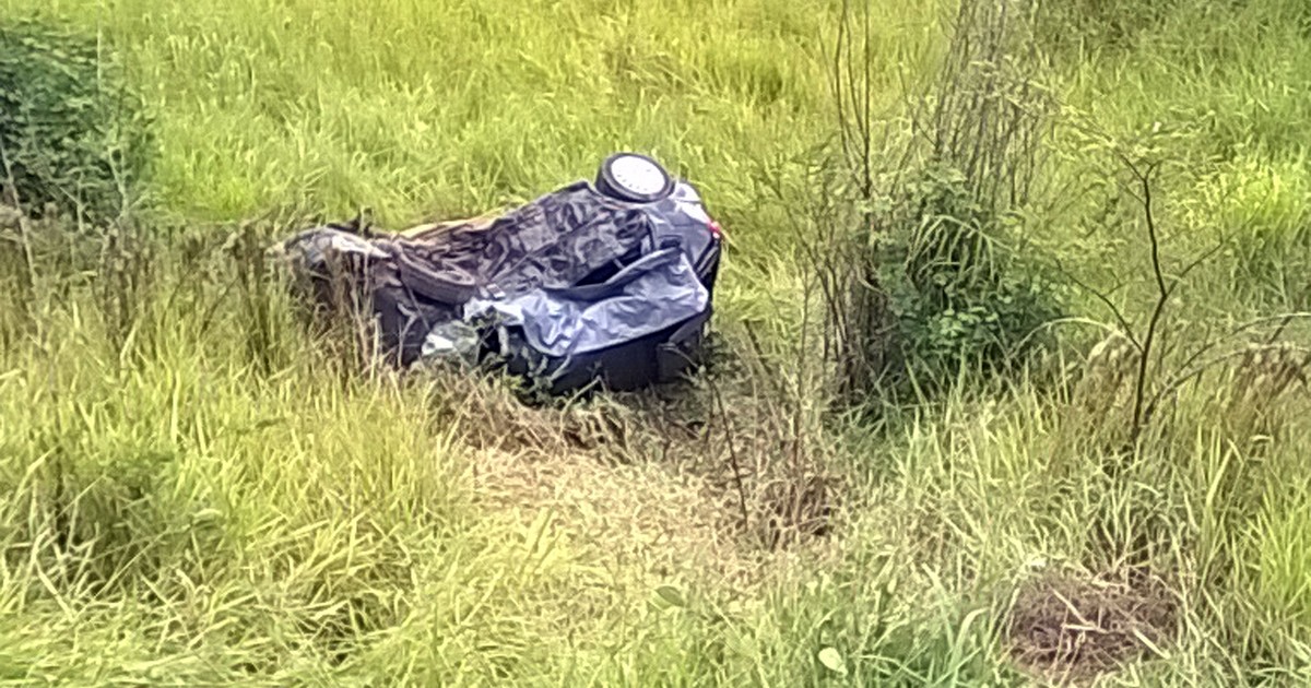 G1 Colisão Entre Dois Carros Deixa Mortos Na Br 120 Em Viçosa