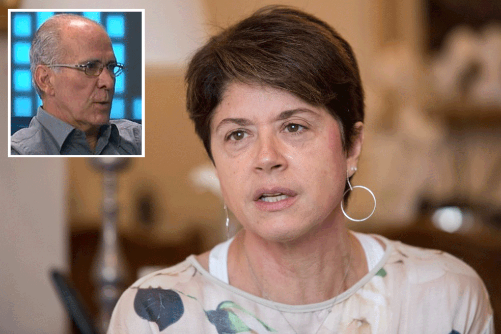 Mara, esposa do comentarista M&aacute;rio S&eacute;rgio, recebeu a foto do sapato no marido quando estava na fila de ag&ecirc;ncia banc&aacute;ria (Foto: FabIo Tito/G1)