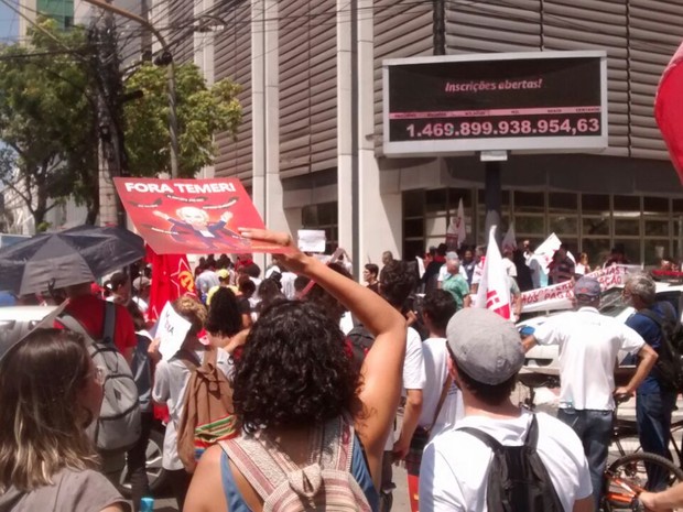 Protesto &#39;Fora Temer&#39; em VitÃ³ria (Foto: Kaique Dias/ CBN)