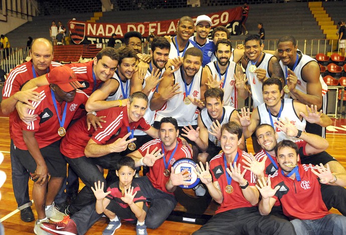 Final carioca Basquete Flamengo e MAcaé (Foto: Andre Durão)