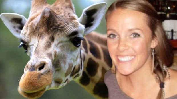 Amanda Hall foi multada em R$ 1.550 por assediar girafa (Foto: Reprodução/YouTube/TomoNews US )