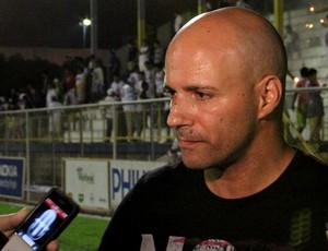 Paulo Morgado, treinador do Penarol (Foto: Frank Cunha/GLOBOESPORTE.COM)