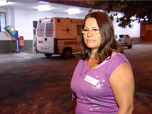 Laura está com a irmã internada na Santa Casa. (Foto: Reprodução/ TV Gazeta)