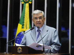 O senador Garibaldi Alves Filho (PMDB-RN) discursa na sessão da votação do processo de impeachment da presidente Dilma no Senado, em Brasília (Foto: Marcos Oliveira/Agência Senado)