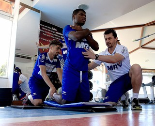 Bahia; treino; academia; Fazendão; Feijão; Zé Roberto; Luisinho (Foto: Felipe Oliveira / Divulgação / EC Bahia)