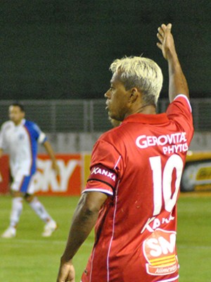 Marcelinho Paraíba é o maestro do Boa Esporte a caminho do G4 (Foto: Lucas Magalhães / EPTV)