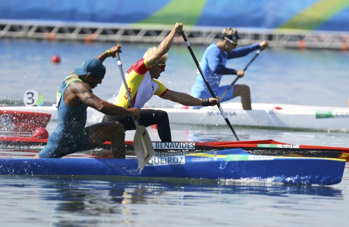Isaquias Queiroz vence a semifinal 1 da canoagem velocidade (K1 200m) (Foto: Reuters)