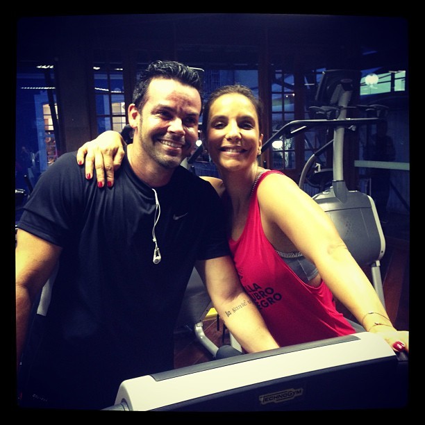 Ivete Sangalo malhando (Foto: Instagram / Reprodução)