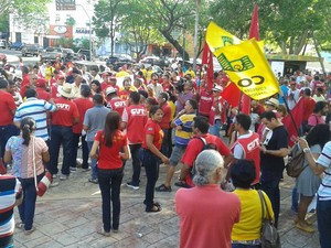 Manifestação em Teresina (Foto: G1)
