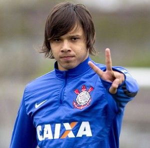 Romero não é convocado, e Timão ganha 