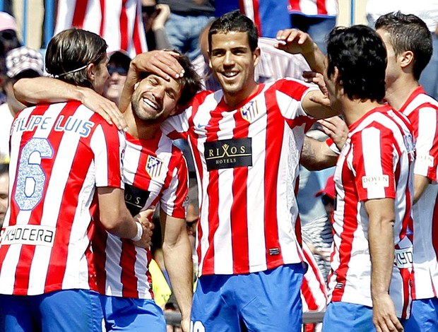 Diego comemora gol do Atletico de Madri contra o Getafe (Foto: EFE)
