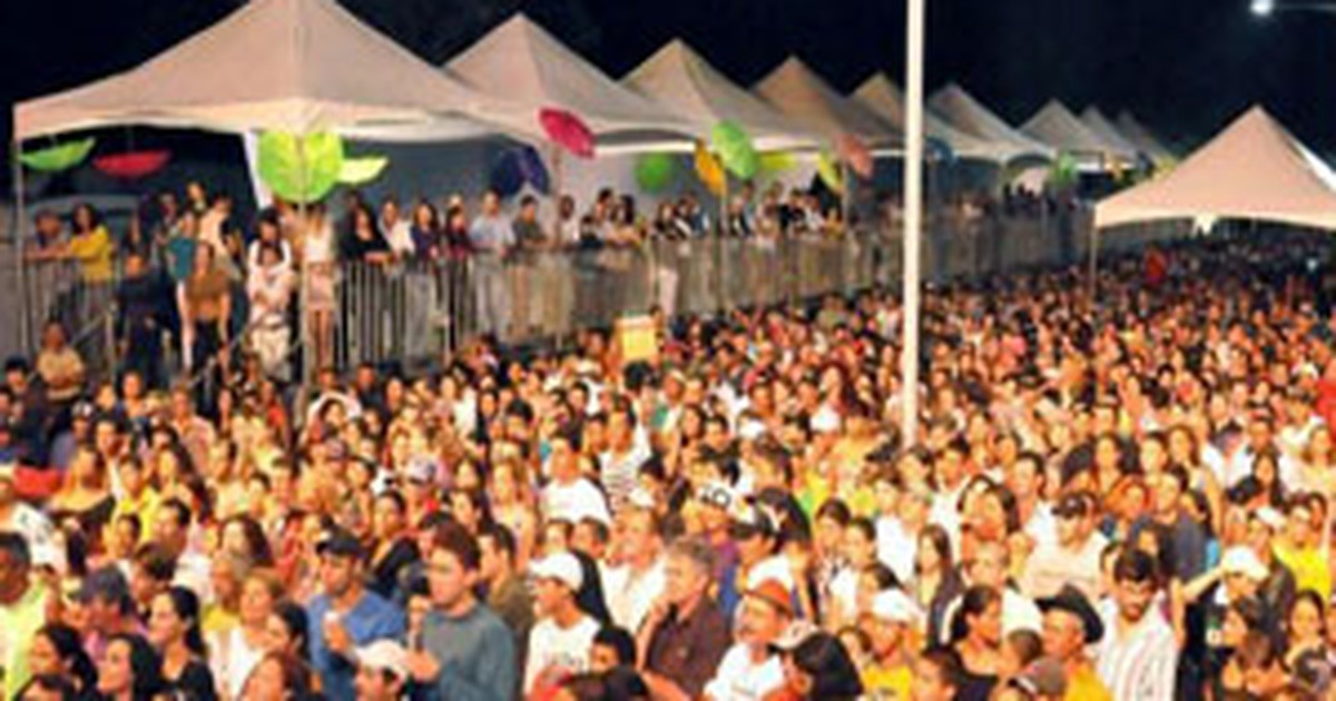 G1 Cantor Zé Ramalho é atração na Festa da Farinha em Anastácio, MS notícias em Mato Grosso G1 Cantor Zé Ramalho é atração na Festa da Farinha em Anastácio, MS notícias em Mato Grosso