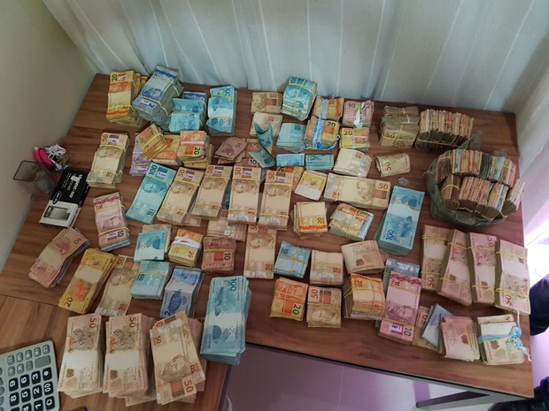 Com o bandido foram encontrados cerca de R$ 300 mil em espécie (Foto: Divulgação/Governo do RN)