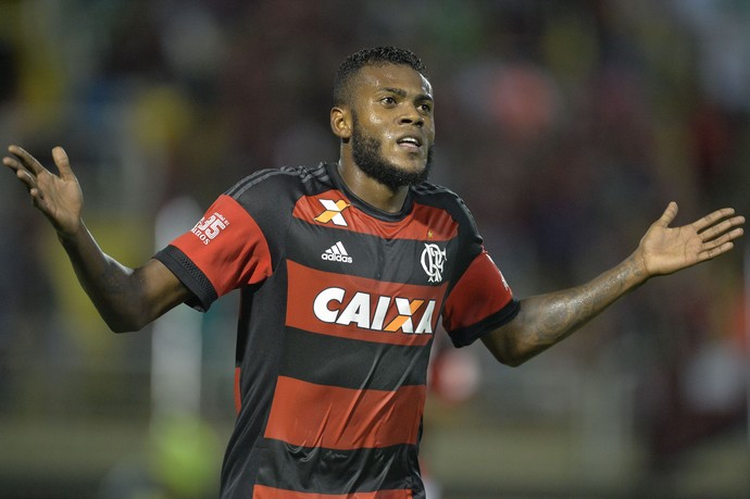 Flamengo x confiança - cirino (Foto: PEDRO MARTINS/AGIF/ESTADÃO CONTEÚDO)