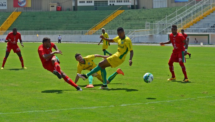 Boa Esporte x Ypiranga-RS Genesis bate (Foto: Régis Melo) Boa Esporte x Ypiranga-RS Genesis bate (Foto: Régis Melo)