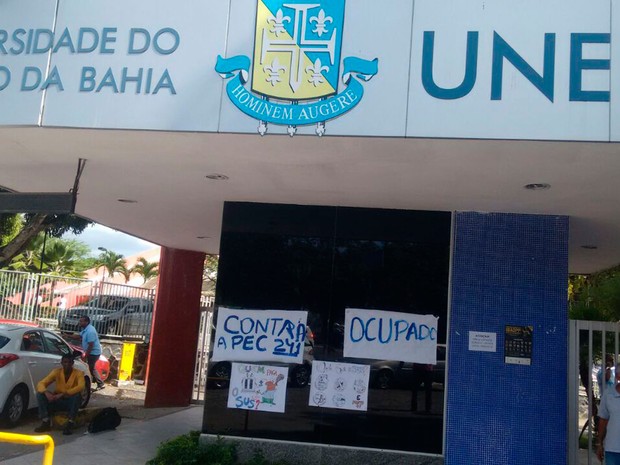 Campus da Uneb em Salvador está ocupado nesta terça-feira (Foto: Divulgação/Aduneb)