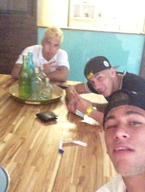 Neymar após balada (Foto: Reprodução / Instagram)