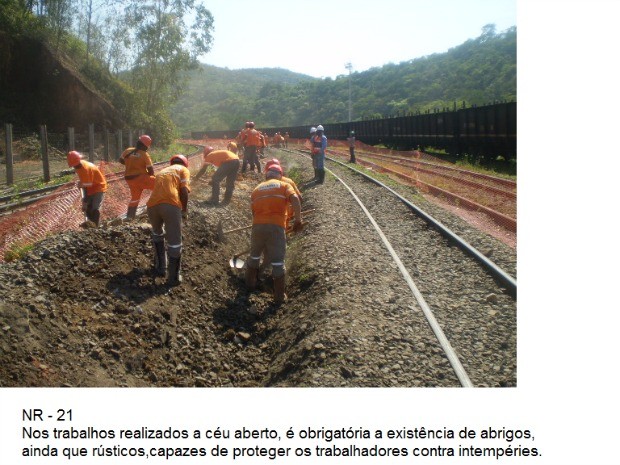 Alguns alunos não sabiam o que era um meme e foram aprendendo sobre o tema aos poucos, segundo professor (Foto: Reprodução/Facebook)